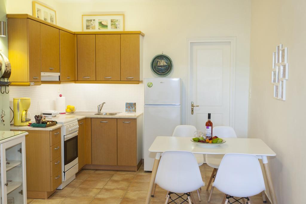Apartment In Villa Rosebud 尼基亚娜 外观 照片